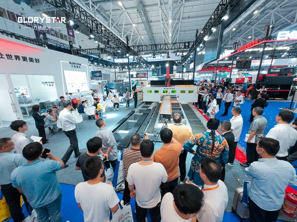 NS-12020H 型鋼激光二次加工自動化線首發成功，火爆熱銷！