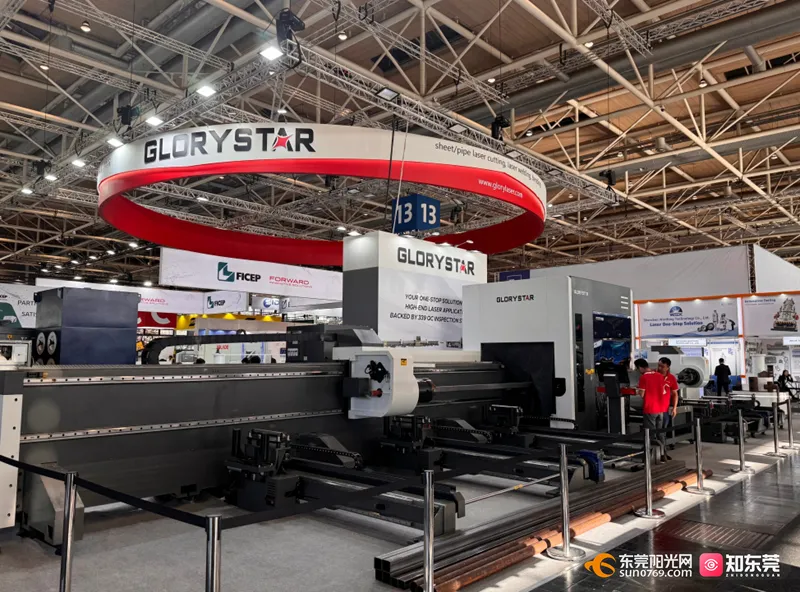 莞邑之光 向新而行|莞企鍛造新質(zhì)生產(chǎn)力引領(lǐng)產(chǎn)業(yè)攀“高” 激活高質(zhì)量發(fā)展新動能 莞邑之光 向新而行|莞企鍛造新質(zhì)生產(chǎn)力引領(lǐng)產(chǎn)業(yè)攀“高” 激活高質(zhì)量發(fā)展新動能