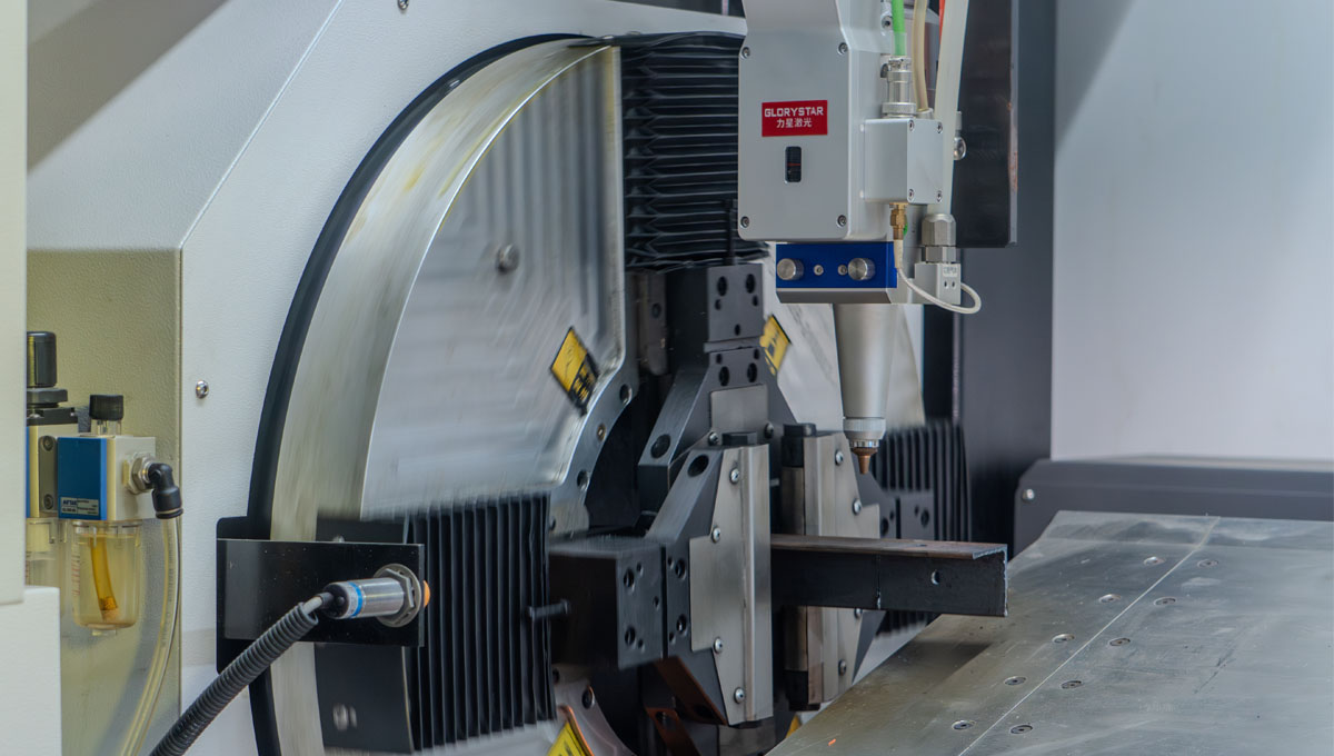 激光切割機的噴嘴和焦點的關系，這里給你講清楚